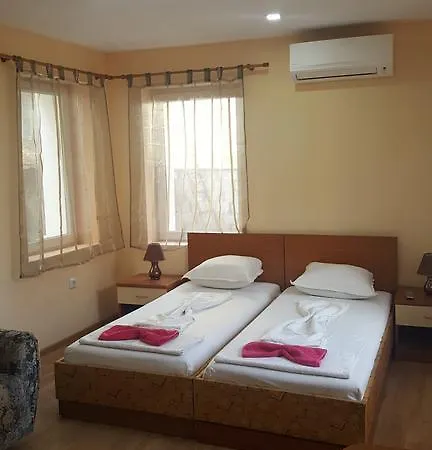 Cathedral Pensión Varna